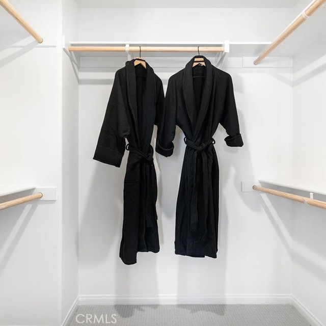 Detail Gallery Image 15 of 20 For 1301 Galaxy Way, Rialto,  CA 92376 - 4 Beds | 3 Baths