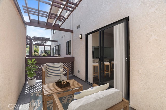 676 Shepard Street, San Pedro CA: https://media.crmls.org/medias/b6f43248-ce5d-47da-bb2b-4cc0f290d601.jpg
