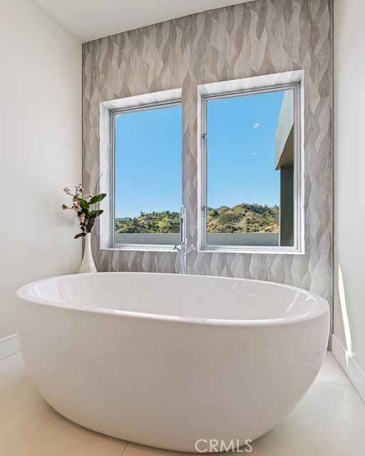 Detail Gallery Image 30 of 57 For 109 Buckskin Rd, Bell Canyon,  CA 91307 - 5 Beds | 5/1 Baths