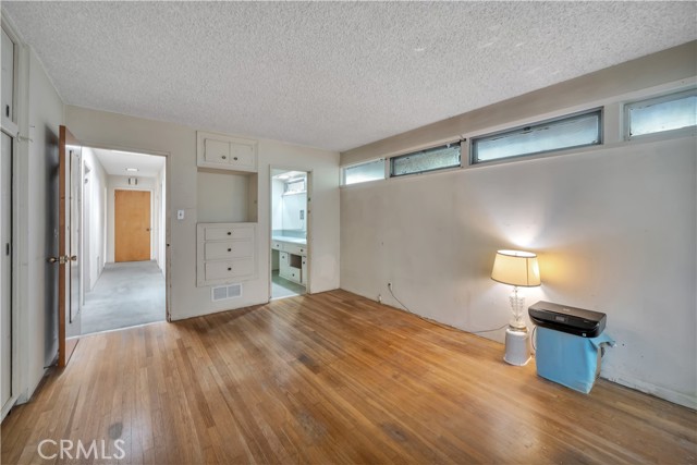 Detail Gallery Image 14 of 29 For 649 Gould, Hermosa Beach,  CA 90254 - 4 Beds | 3 Baths