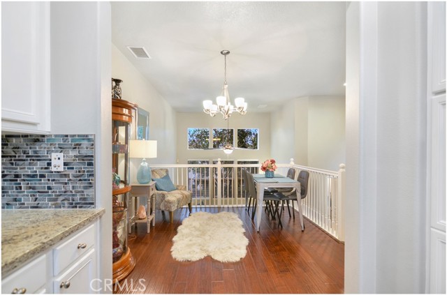 2 Hinterland Way, Ladera Ranch CA: https://media.crmls.org/medias/b6f458eb-76eb-4e4f-b87d-75c65afc9051.jpg