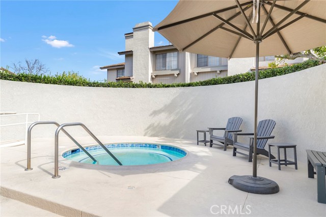 Detail Gallery Image 30 of 31 For 12 Sunstream, Irvine,  CA 92603 - 2 Beds | 2/1 Baths