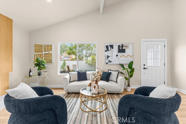 Detail Gallery Image 4 of 31 For 24282 Ursula, Lake Forest,  CA 92630 - 3 Beds | 2 Baths