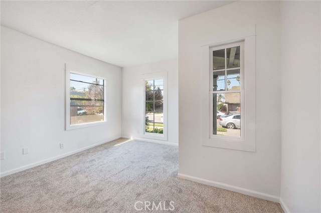 Detail Gallery Image 5 of 17 For 926 Newport Ave #1,  Long Beach,  CA 90804 - 3 Beds | 1 Baths