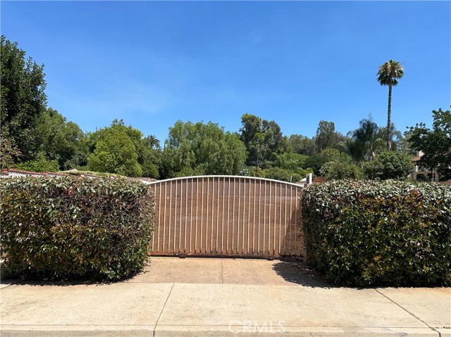 0 De Garzia Road, Riverside CA: https://media.crmls.org/medias/b6f7384f-8e27-4501-9dc6-972a3cf94e9c.jpg