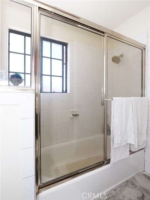 1569 W 218th Street, Torrance CA: https://media.crmls.org/medias/b6f75cbc-b343-476b-bcfe-d511ecc82d37.jpg