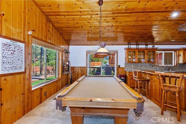 Detail Gallery Image 5 of 40 For 199 Pinecrest Dr, Big Bear Lake,  CA 92315 - 5 Beds | 4 Baths