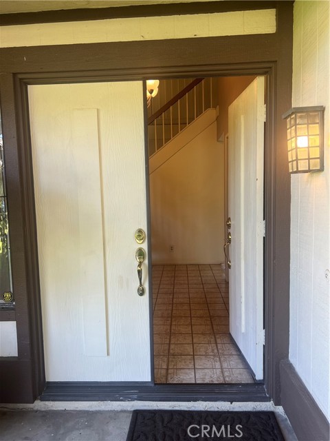 314 Smokeridge Ter, Anaheim Hills CA: https://media.crmls.org/medias/b6f7a86c-b9b2-4ddc-8b24-43f6c779bb50.jpg