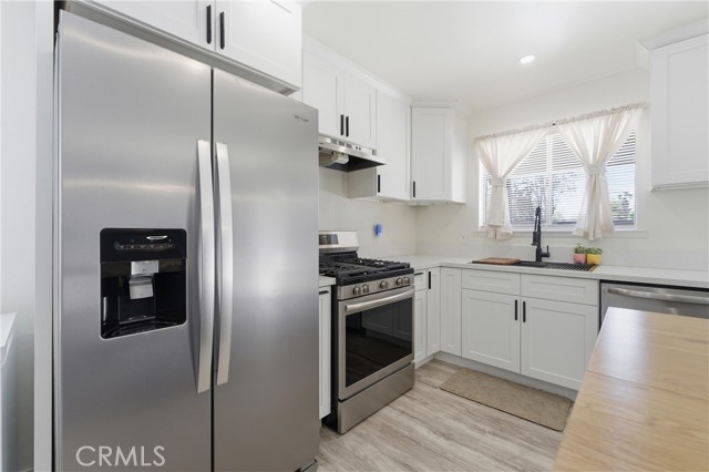 Detail Gallery Image 6 of 21 For 44509 Watford Ave, Lancaster,  CA 93535 - 3 Beds | 2 Baths