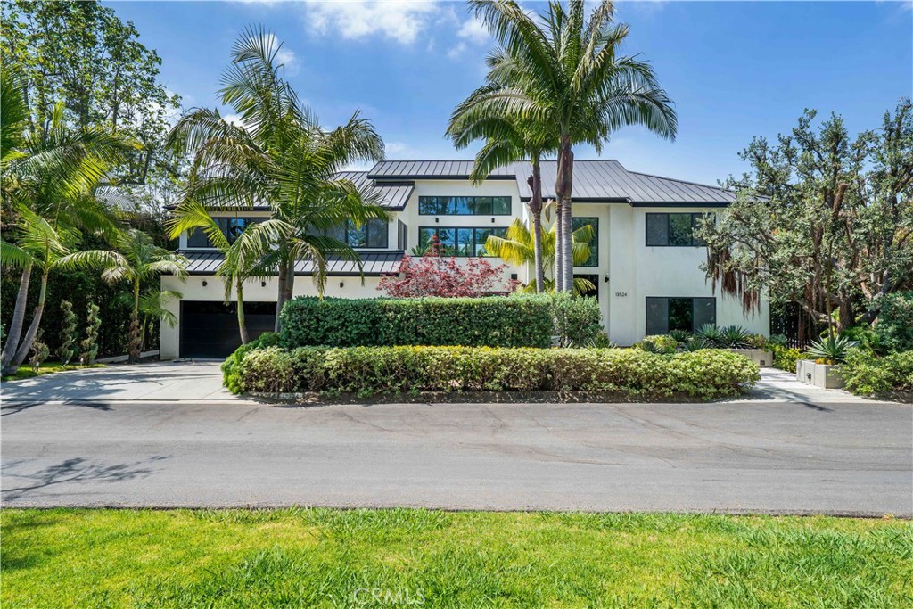 13524 D’Este Drive