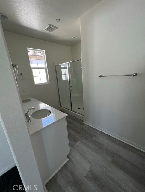 Detail Gallery Image 19 of 29 For 355 Allen Dr, Santa Paula,  CA 93060 - 3 Beds | 2/1 Baths