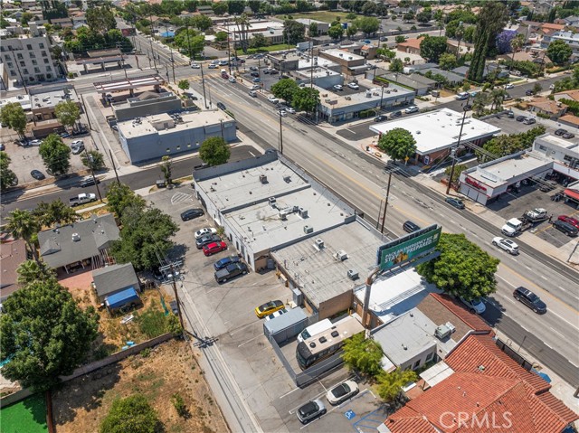 21820 Devonshire St, Chatsworth (los Angeles), California 91311, ,Commercial Lease,For Rent,21820 Devonshire St,CRSR24185368