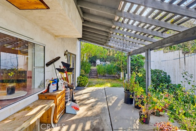 Detail Gallery Image 65 of 68 For 7114 Wyngate St, Tujunga,  CA 91042 - 3 Beds | 2/1 Baths