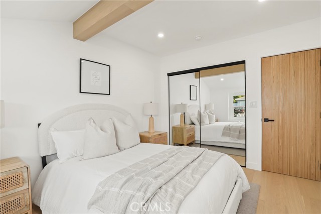 Detail Gallery Image 22 of 47 For 23856 Aetna, Woodland Hills,  CA 91367 - 4 Beds | 3 Baths