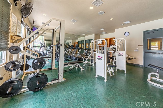 955 Blackberry Lane, Carson CA: https://media.crmls.org/medias/b6fc10e0-2836-43df-a063-a665d7a734e2.jpg