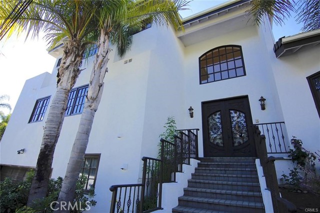 Detail Gallery Image 16 of 17 For 15020 Encanto Dr, Sherman Oaks,  CA 91403 - 5 Beds | 4 Baths