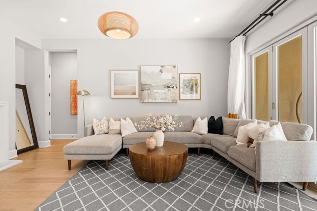 Detail Gallery Image 6 of 27 For 90 Rockinghorse, Irvine,  CA 92602 - 4 Beds | 4/1 Baths