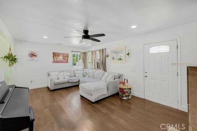 Detail Gallery Image 15 of 43 For 414 S Linden Ave, Rialto,  CA 92376 - 3 Beds | 2 Baths