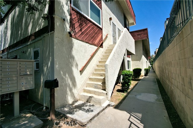 Detail Gallery Image 5 of 27 For 1404 Prospect Ave #E,  San Gabriel,  CA 91776 - 2 Beds | 2 Baths