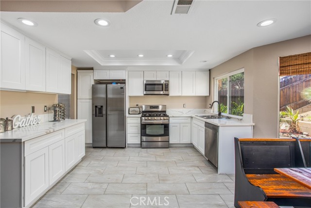24156 Old Country Road, Moreno Valley CA: https://media.crmls.org/medias/b6fed9e8-25ec-497c-95e8-c6777189e07b.jpg