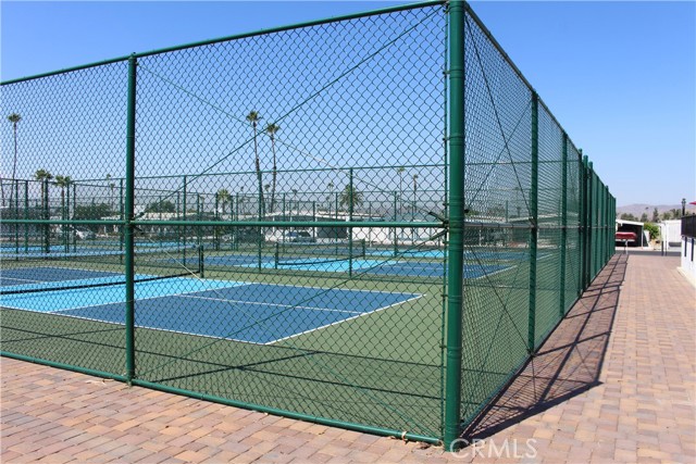 601 N Kirby Street, Hemet CA: https://media.crmls.org/medias/b6ff01a5-bb07-4e92-8849-aa318cfbc716.jpg