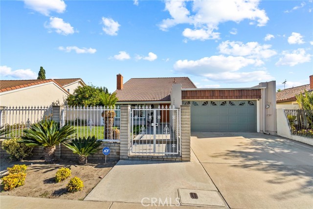 1336 S Amberwick Ln, Anaheim, CA 92804