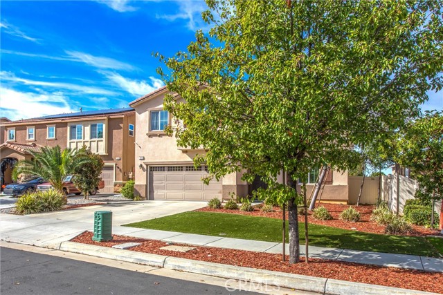 Detail Gallery Image 4 of 41 For 1274 Pinehurst Dr., Calimesa,  CA 92320 - 4 Beds | 3 Baths