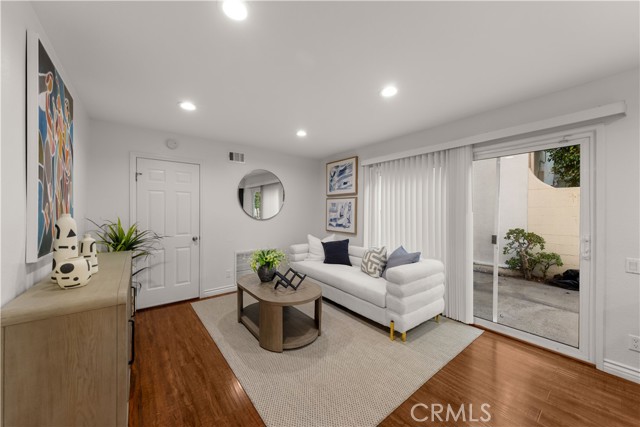 5 Bed Home for Sale in Irvine, California