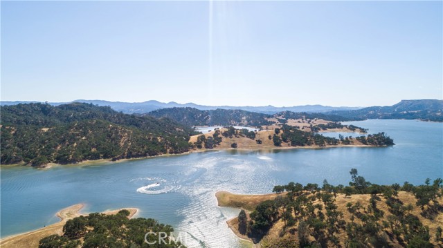 9886 Steelhead Road, Paso Robles CA: https://media.crmls.org/medias/b700b6eb-bc84-4e71-8a53-34dafb493cf1.jpg