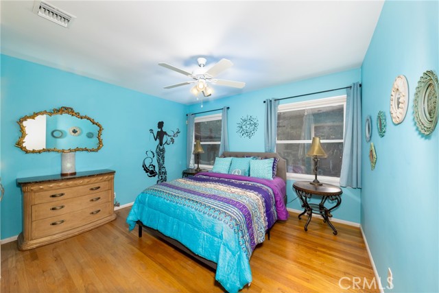 Detail Gallery Image 12 of 32 For 5245 King, Riverside,  CA 92506 - 4 Beds | 3 Baths