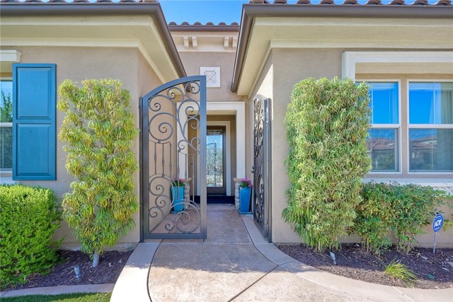 Detail Gallery Image 5 of 47 For 30587 Aspen Glen St, Murrieta,  CA 92563 - 4 Beds | 3 Baths