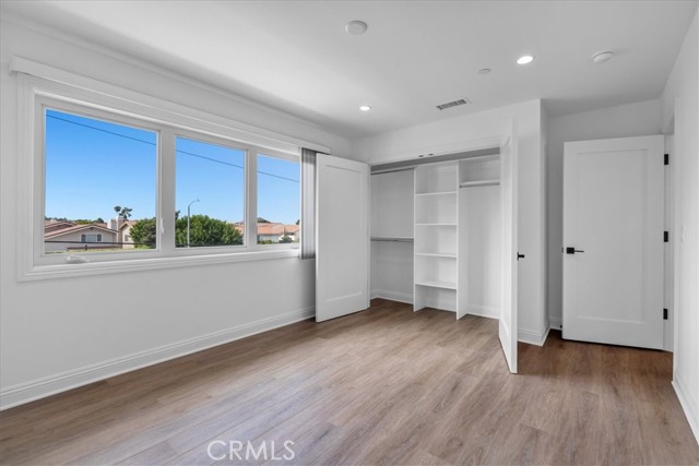 25628 Rolling Hills Way, Torrance CA: https://media.crmls.org/medias/b703625a-1973-4b52-9dbe-678422f3311d.jpg