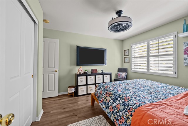 Detail Gallery Image 27 of 56 For 21736 Redwood Canyon, Saugus,  CA 91390 - 4 Beds | 4 Baths