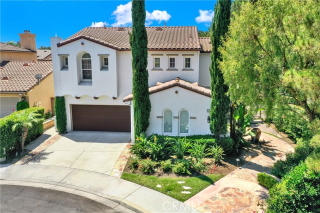 2 Grapevine, Irvine CA: https://media.crmls.org/medias/b705a65c-651a-4a9d-93ac-c1f76be77698.jpg