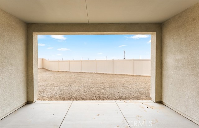 25200 Forest Hills Drive, Menifee CA: https://media.crmls.org/medias/b705f0ca-a403-48bf-9f17-8a23f03b5d8e.jpg
