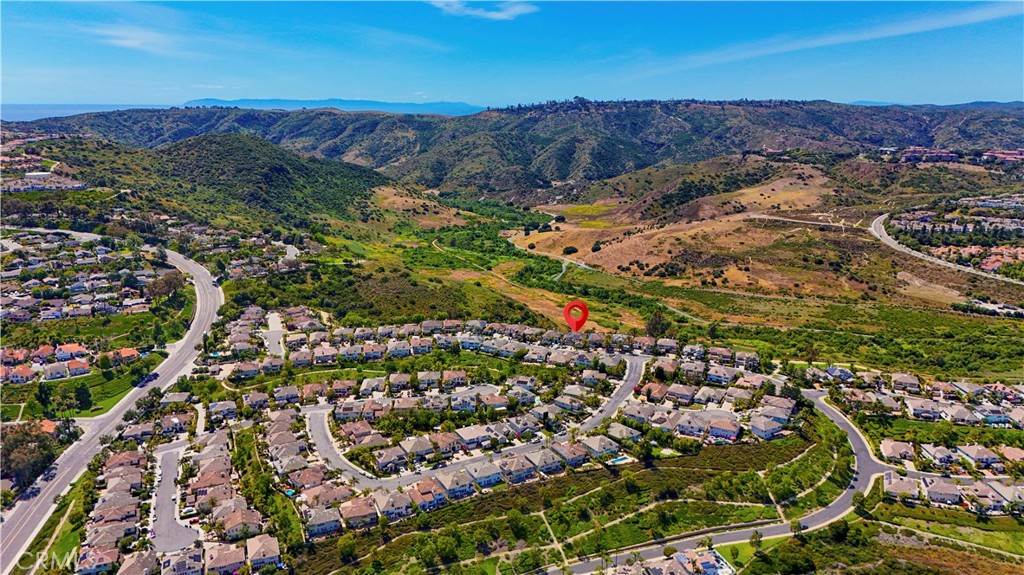 https://media.crmls.org/medias/b705f5f3-394c-4167-8572-b16977940620.jpg?preset=X-Large