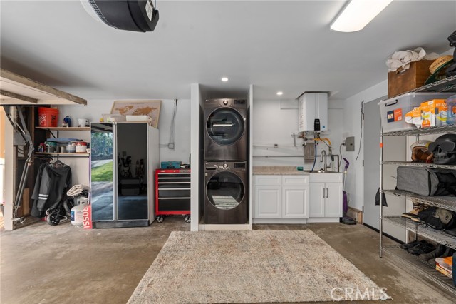 3717 Palos Verdes Drive, Palos Verdes Estates, California 90274, 4 Bedrooms Bedrooms, ,3 BathroomsBathrooms,Residential,Sold,Palos Verdes,OC25027515