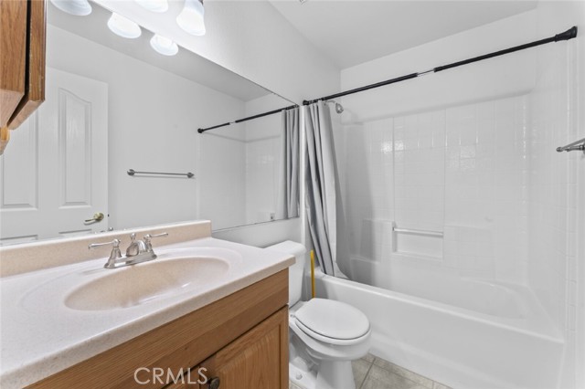 Detail Gallery Image 17 of 28 For 2814 Caruso, Lancaster,  CA 93536 - 4 Beds | 3 Baths