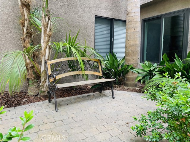 8300 Manitoba Street, Playa del Rey CA: https://media.crmls.org/medias/b70774b6-2baf-458a-8f8b-3a18a1b740e2.jpg