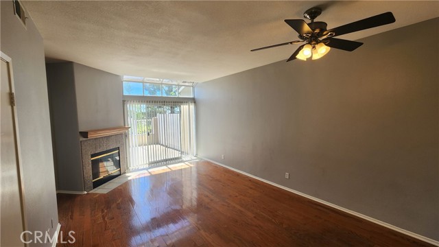 Detail Gallery Image 6 of 33 For 28456 Yosemite Dr, Lake Forest,  CA 92679 - 3 Beds | 3 Baths