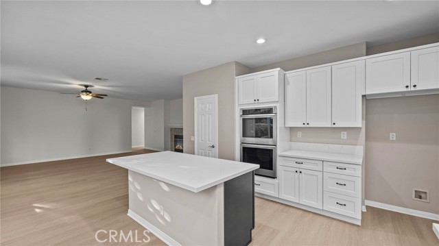 Detail Gallery Image 14 of 47 For 1728 Tamarron, Corona,  CA 92883 - 3 Beds | 3 Baths