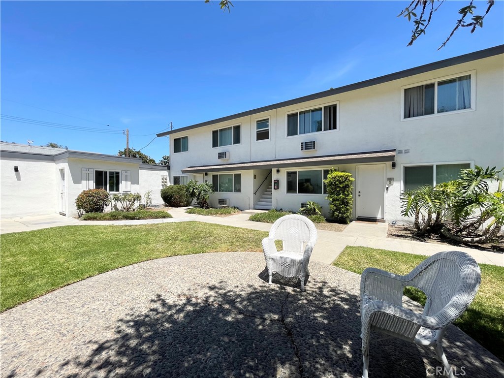 B709c767 C4de 436a 8877 409c628851bc