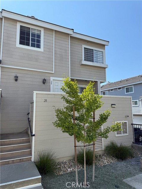 Detail Gallery Image 3 of 9 For 2800 Plaza Del Amo #28,  Torrance,  CA 90503 - 3 Beds | 3 Baths