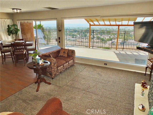 Detail Gallery Image 9 of 50 For 6570 Monte Vista Dr, San Bernardino,  CA 92404 - 2 Beds | 2 Baths