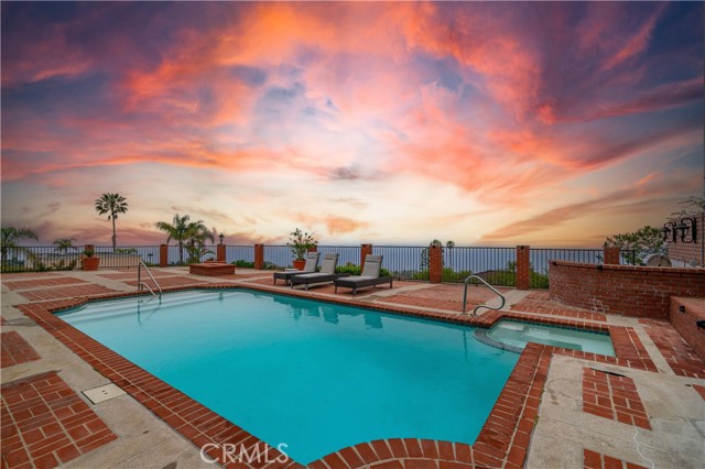 28927 Doverridge Drive, Rancho Palos Verdes CA: https://media.crmls.org/medias/b70c1ef8-df9b-4468-9b24-74694b3d3d65.jpg