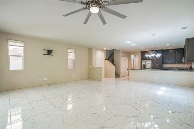 Detail Gallery Image 27 of 32 For 40029 Calle Real #28,  Murrieta,  CA 92563 - 4 Beds | 2/1 Baths