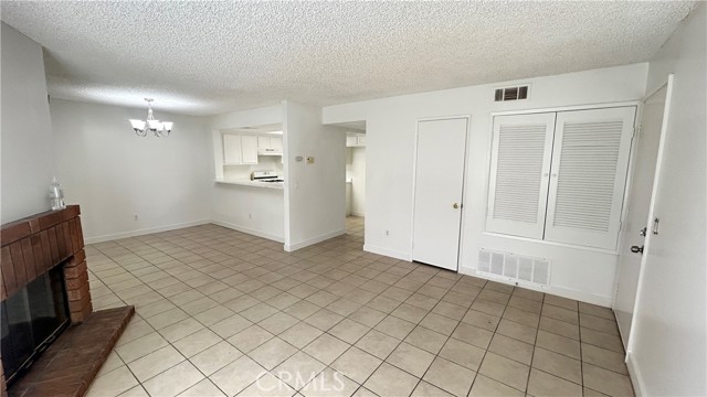 Detail Gallery Image 5 of 15 For 1025 N Tippecanoe Ave #149,  San Bernardino,  CA 92410 - 2 Beds | 2 Baths