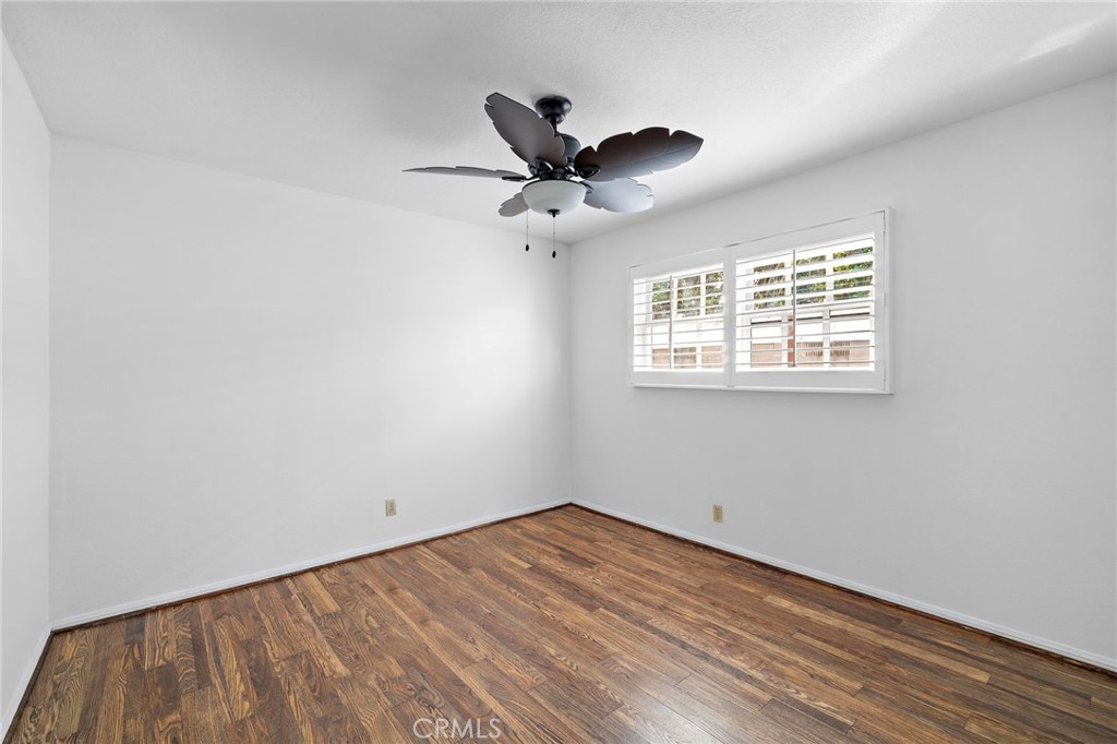 MLS #OC25258635 image #21