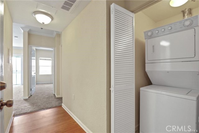 Detail Gallery Image 4 of 21 For 838 Pine Ave #402,  Long Beach,  CA 90813 - 2 Beds | 2 Baths