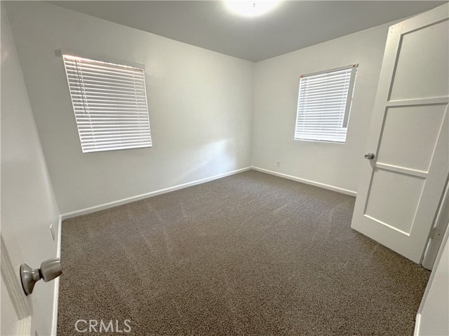 Detail Gallery Image 16 of 21 For 7823 Louise Ave, Northridge,  CA 91325 - 4 Beds | 2 Baths